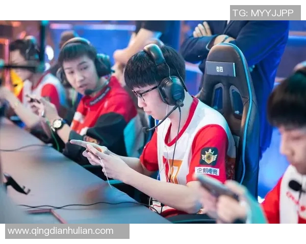 和平精英战队WE的耐力分析与战术探讨之路